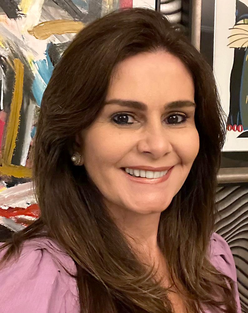 Em entrevista para a Revista InSider, Ivana Bezerra fala sobre o atual momento da hotelaria cearense Em entrevista para a Revista InSider, Ivana Bezerra fala sobre o atual momento da hotelaria cearense