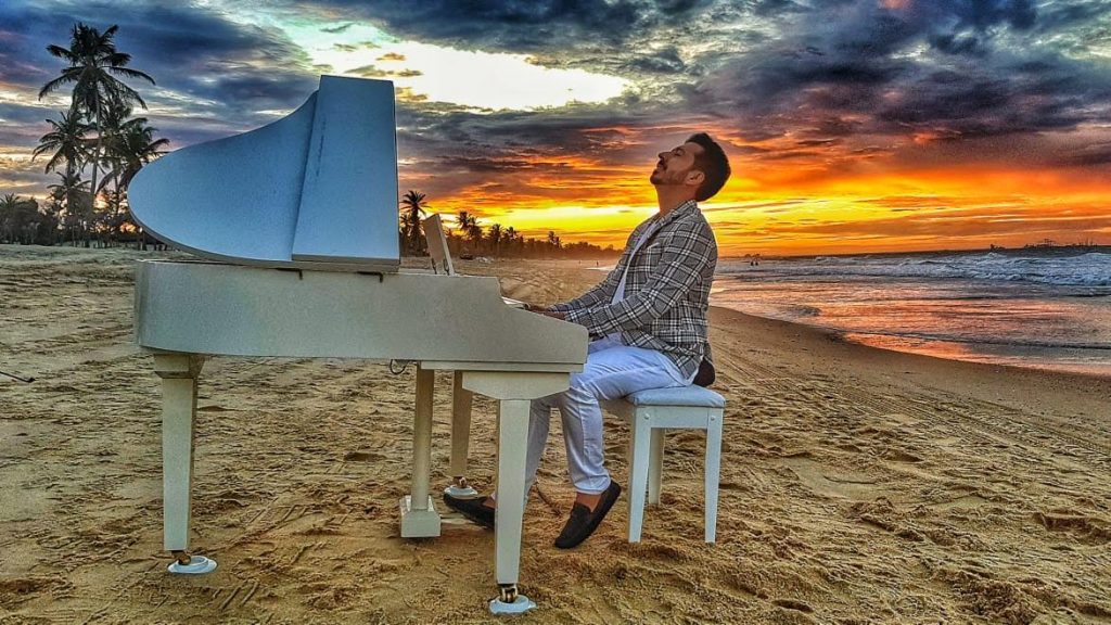 11db0081 B64f 4342 9615 84d23d5bcf97