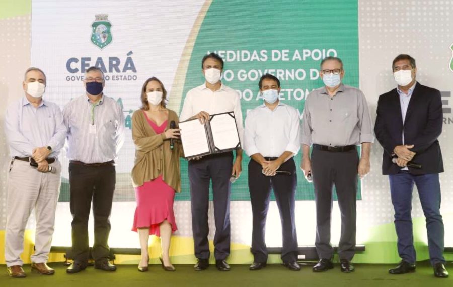 Camilo anuncia Refis para setor produtivo e realiza o lançamento do CearaPar Camilo anuncia Refis para setor produtivo e realiza o lançamento do CearaPar