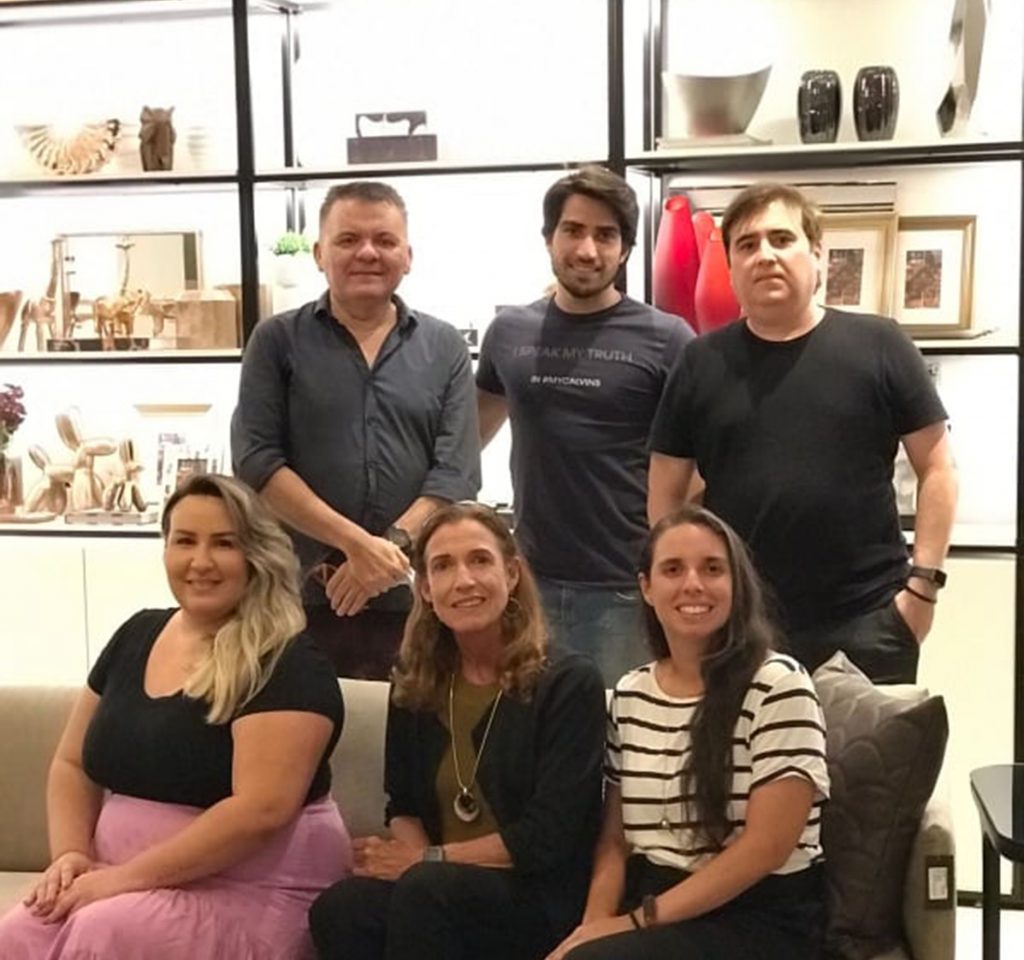 Isabela Reis, Ana Aline Moura Aguiar , Ana Paula Saboia Moura, Omar De Albuquerque, Victor Brasileiro E Humberto Sampaio